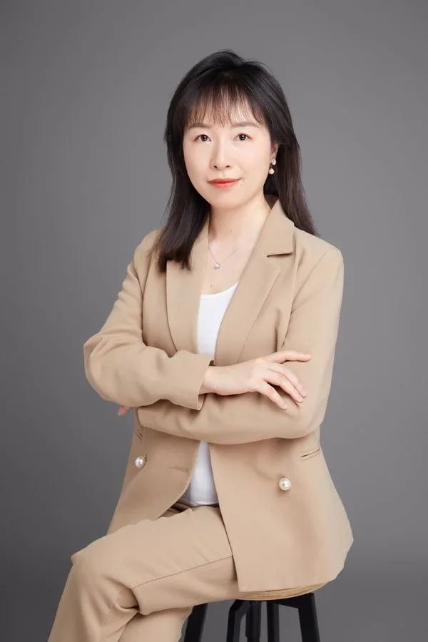 罗艳律师